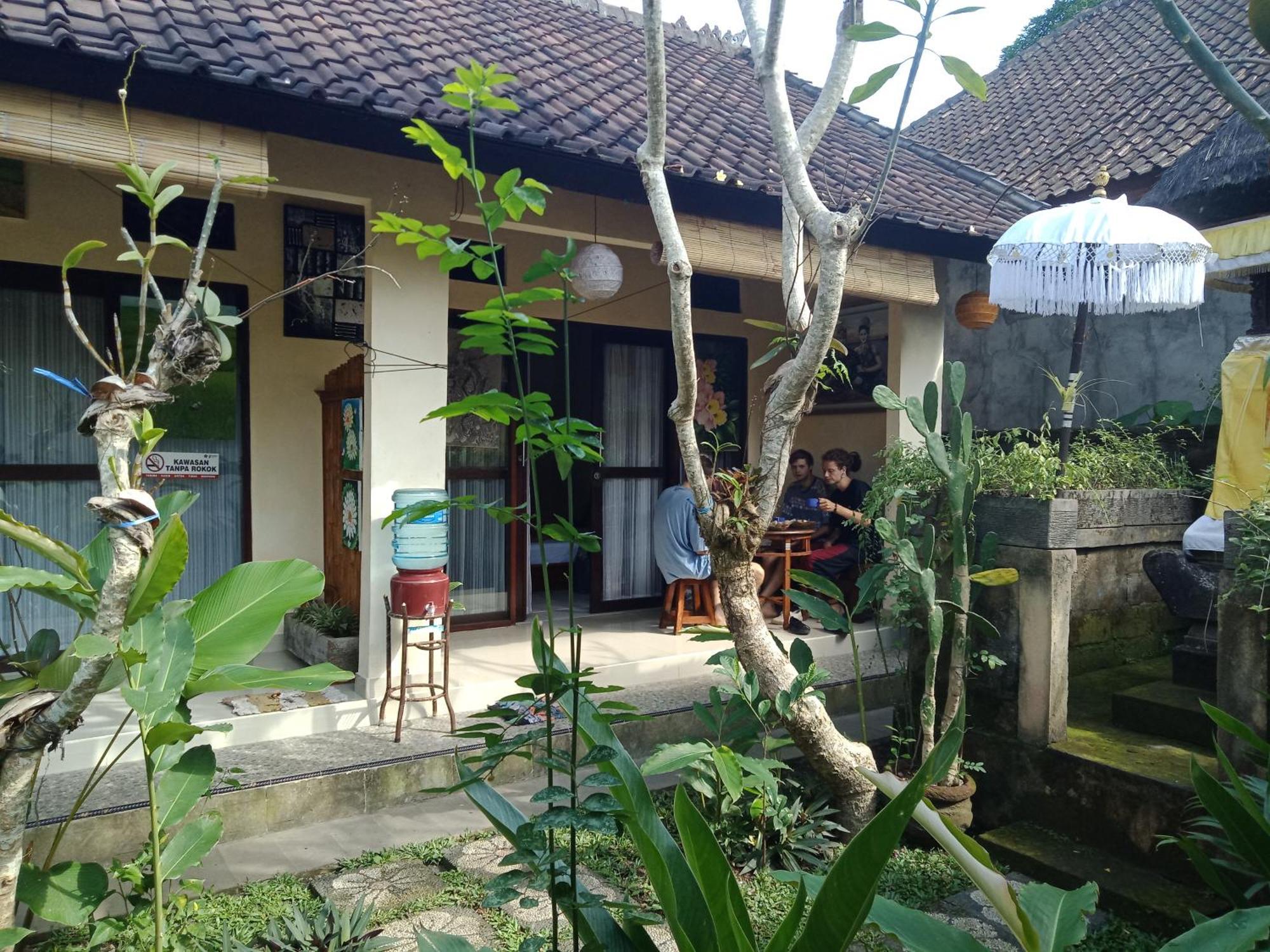 Bed and Breakfast Lionk Bali House Ubud Exterior foto